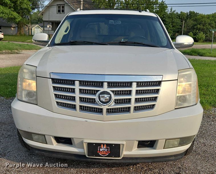 image for item EO1524 2007 Cadillac Escalade EXT Crew Cab pickup truck