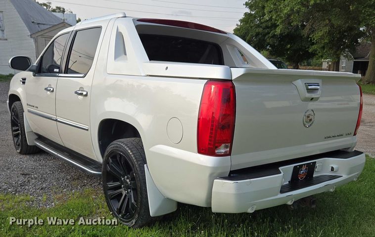 image for item EO1524 2007 Cadillac Escalade EXT Crew Cab pickup truck