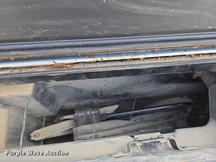 image for item EO1524 2007 Cadillac Escalade EXT Crew Cab pickup truck