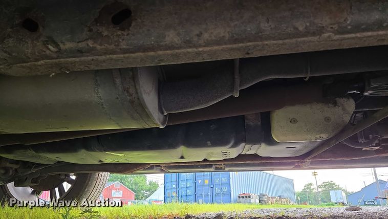 image for item EO1524 2007 Cadillac Escalade EXT Crew Cab pickup truck