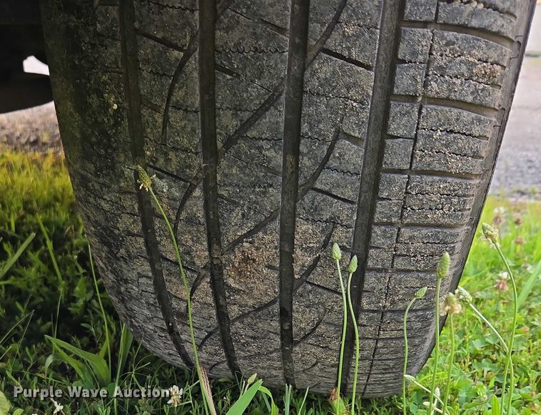 image for item EO1524 2007 Cadillac Escalade EXT Crew Cab pickup truck