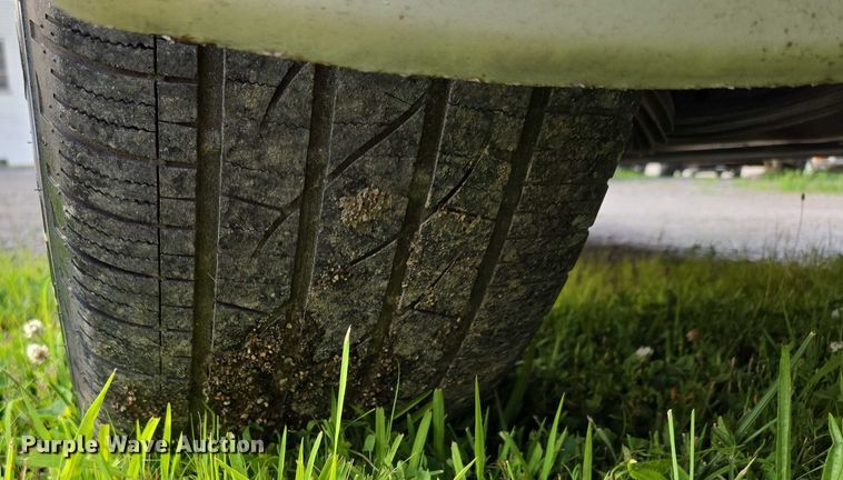 image for item EO1524 2007 Cadillac Escalade EXT Crew Cab pickup truck