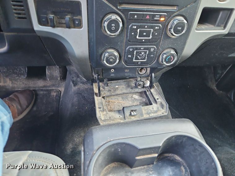 image for item EO4521 2014 Ford F150 SuperCrew pickup truck