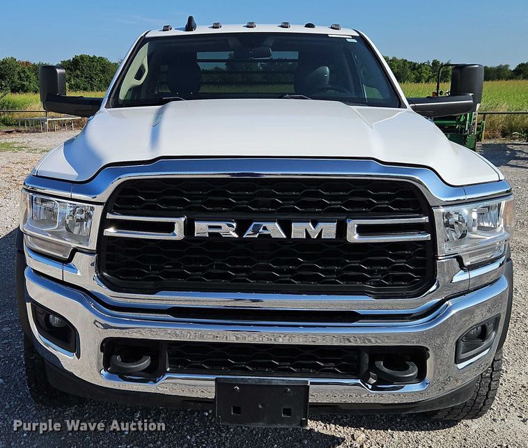 image for item EO4522 2020 Dodge Ram 5500 flatbed truck