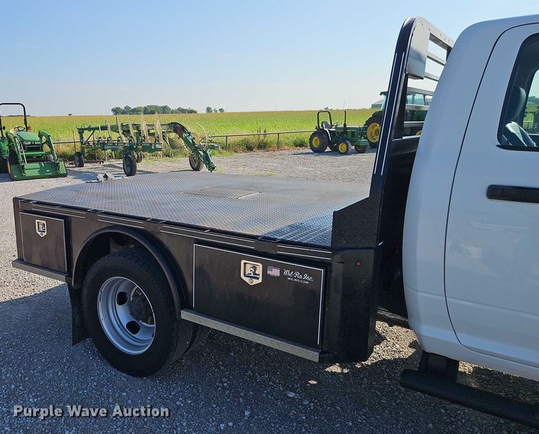 image for item EO4522 2020 Dodge Ram 5500 flatbed truck