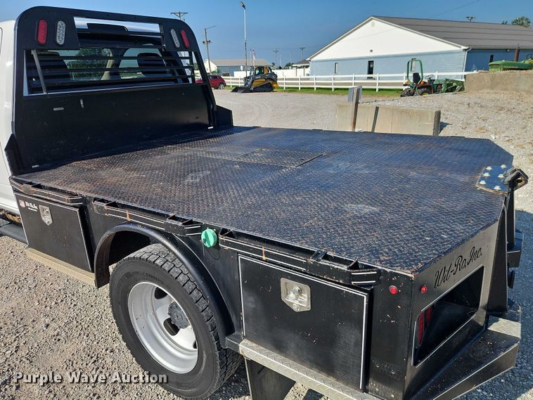 image for item EO4522 2020 Dodge Ram 5500 flatbed truck