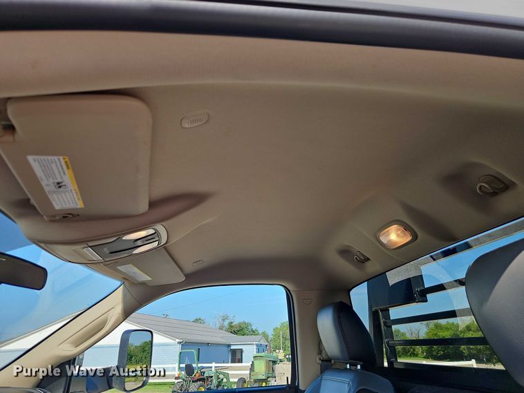 image for item EO4522 2020 Dodge Ram 5500 flatbed truck