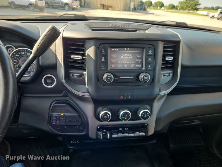 image for item EO4522 2020 Dodge Ram 5500 flatbed truck