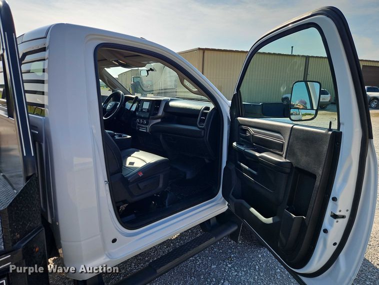 image for item EO4522 2020 Dodge Ram 5500 flatbed truck