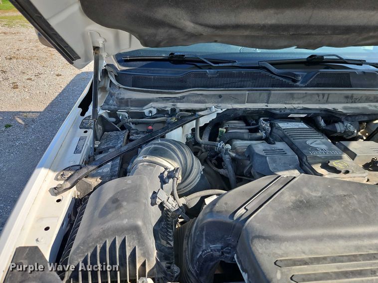 image for item EO4522 2020 Dodge Ram 5500 flatbed truck