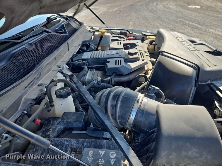 image for item EO4522 2020 Dodge Ram 5500 flatbed truck