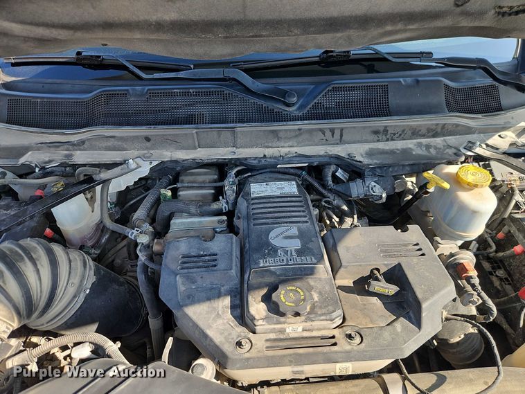 image for item EO4522 2020 Dodge Ram 5500 flatbed truck