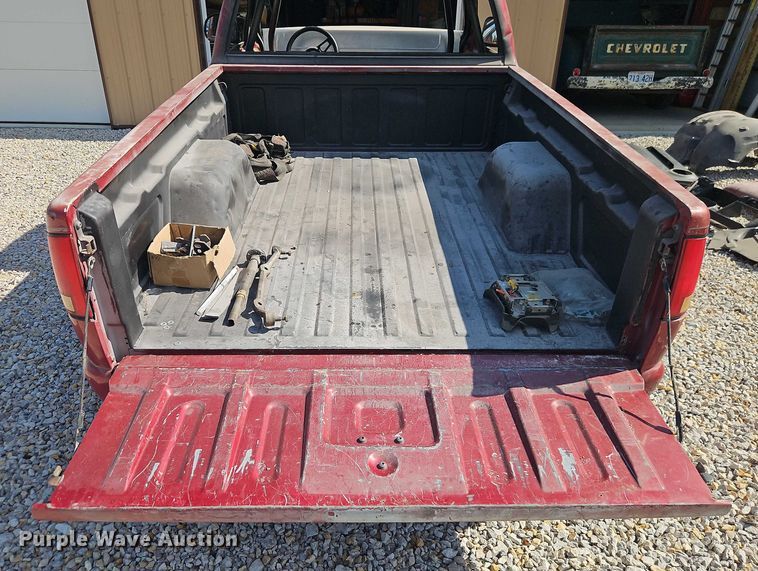 image for item EO4526 1995 Chevrolet S10 pickup truck