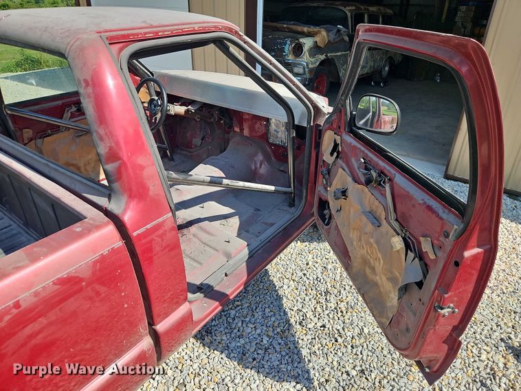 image for item EO4526 1995 Chevrolet S10 pickup truck