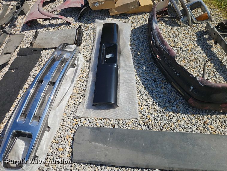 image for item EO4526 1995 Chevrolet S10 pickup truck