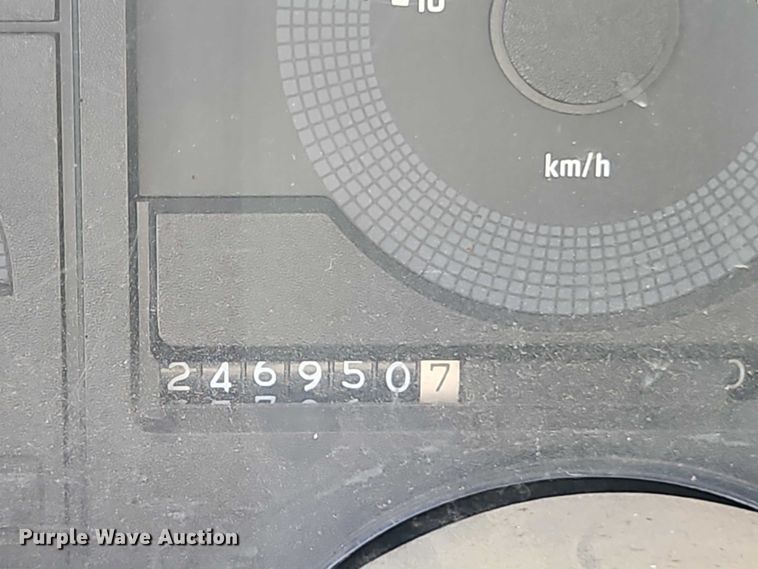 image for item EO4530 1989 GMC Sierra K1500 pickup truck