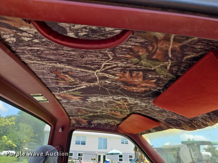 image for item EO4530 1989 GMC Sierra K1500 pickup truck