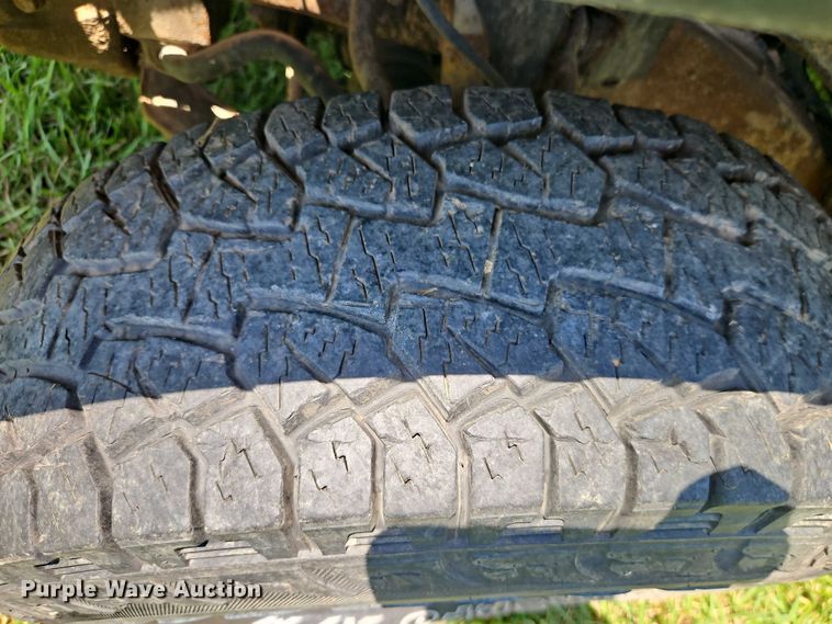 image for item EO4530 1989 GMC Sierra K1500 pickup truck