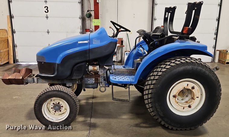 image for item EO4531 2005 New Holland TC40S lawn tractor