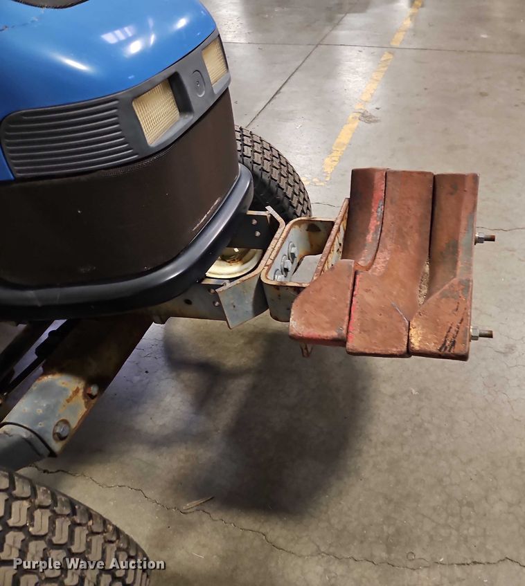 image for item EO4531 2005 New Holland TC40S lawn tractor