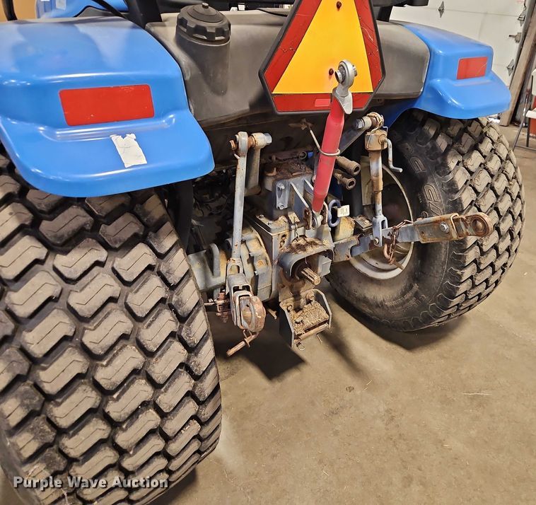 image for item EO4531 2005 New Holland TC40S lawn tractor