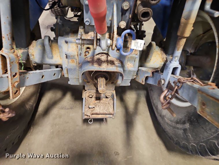 image for item EO4531 2005 New Holland TC40S lawn tractor