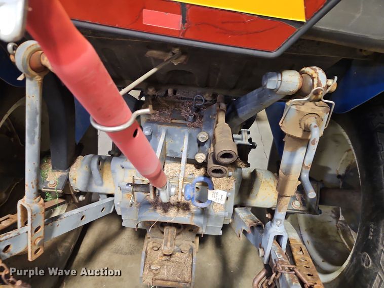 image for item EO4531 2005 New Holland TC40S lawn tractor