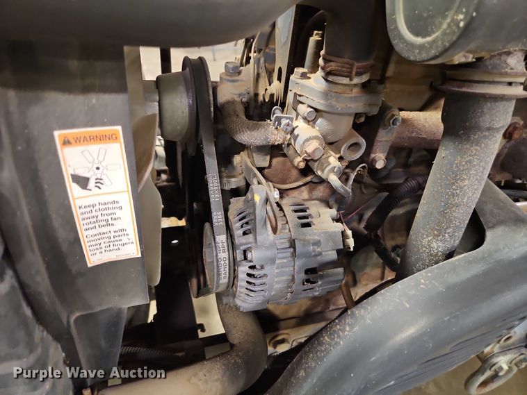 image for item EO4531 2005 New Holland TC40S lawn tractor