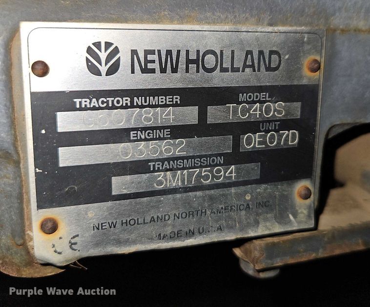 image for item EO4531 2005 New Holland TC40S lawn tractor