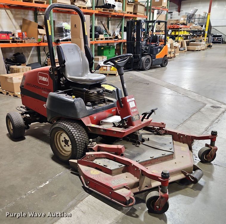 image for item EO4532 Toro Groundsmaster 3280-D lawn mower