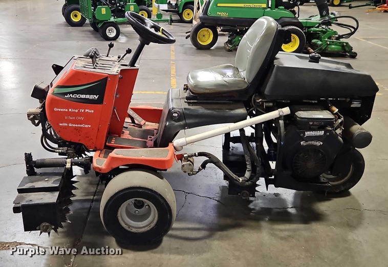 image for item EO4533 Jacobsen Green King IV Plus aerator
