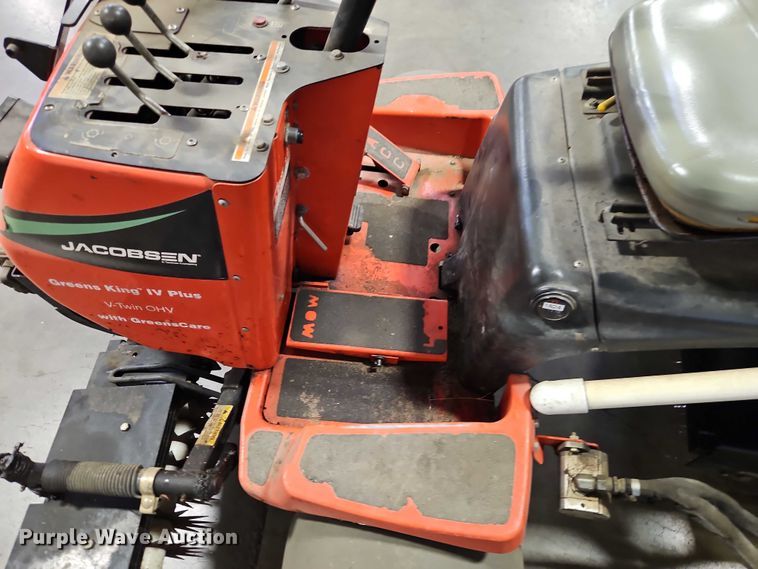 image for item EO4533 Jacobsen Green King IV Plus aerator