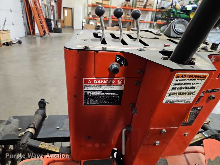 image for item EO4533 Jacobsen Green King IV Plus aerator