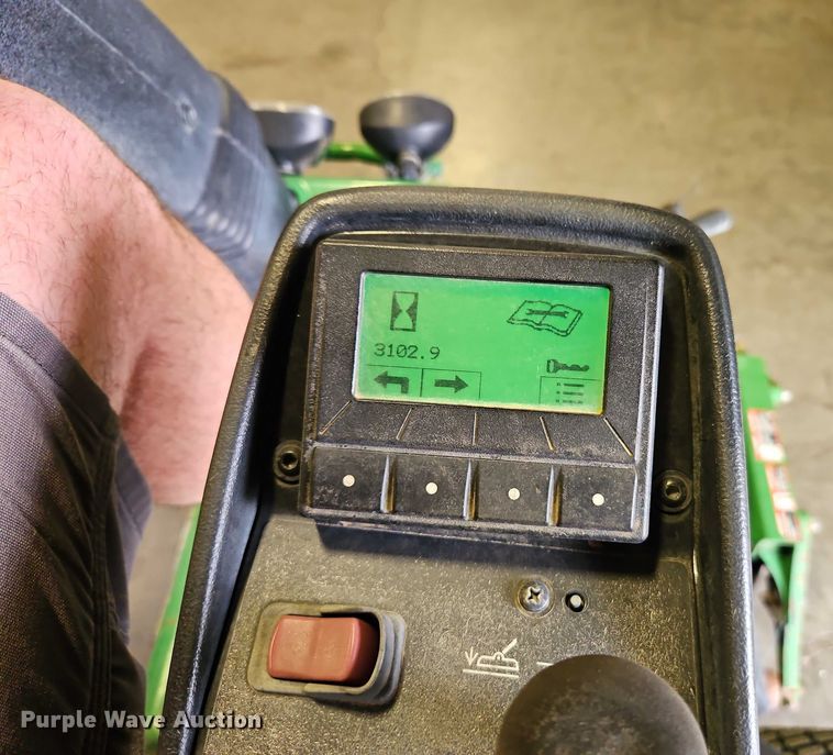 image for item EO4535 2017 John Deere 7400A rough fairway mower