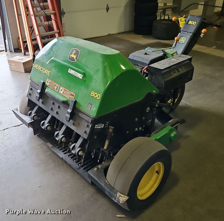 image for item EO4536 2014 John Deere Aercore 800 aerator