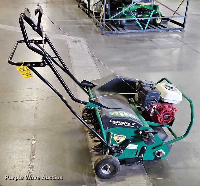 image for item EO4537 Ryan Lawnaire V aerator