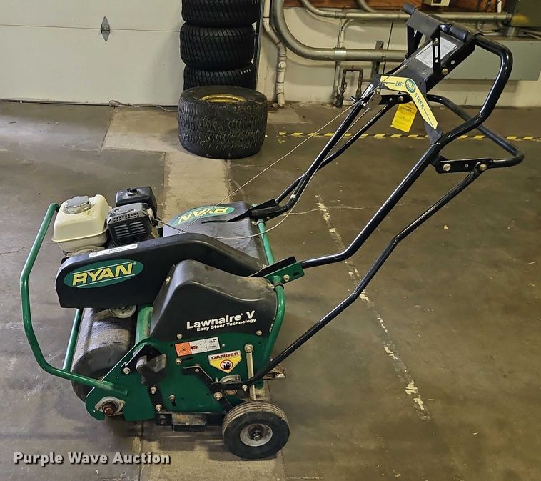 image for item EO4537 Ryan Lawnaire V aerator