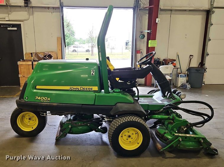 image for item EO4539 2017 John Deere 7400A rough fairway mower