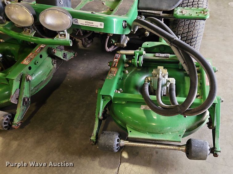 image for item EO4539 2017 John Deere 7400A rough fairway mower