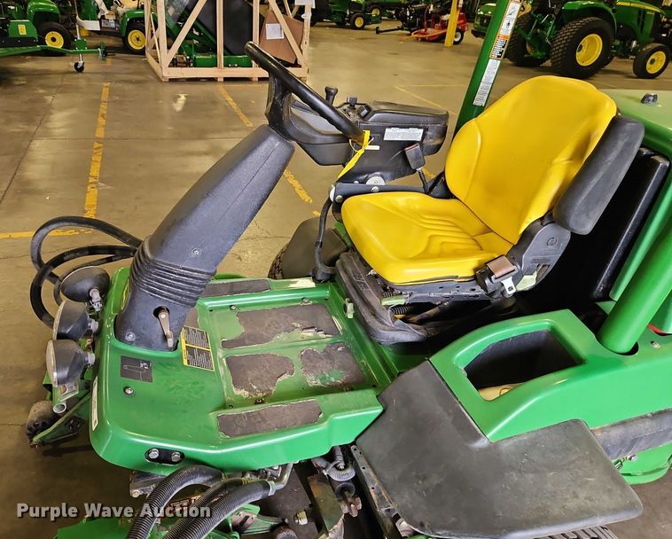 image for item EO4539 2017 John Deere 7400A rough fairway mower