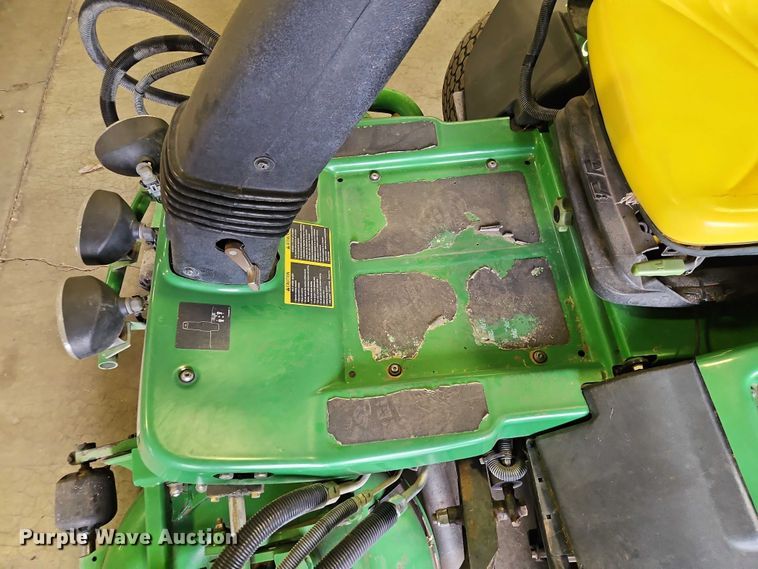 image for item EO4539 2017 John Deere 7400A rough fairway mower
