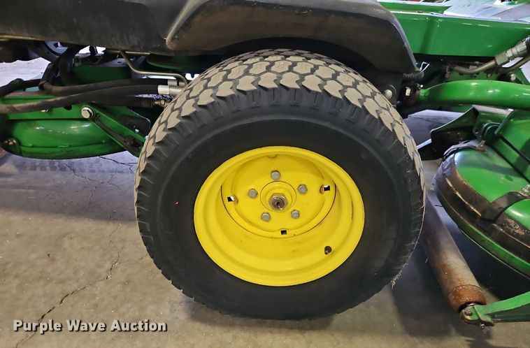 image for item EO4539 2017 John Deere 7400A rough fairway mower