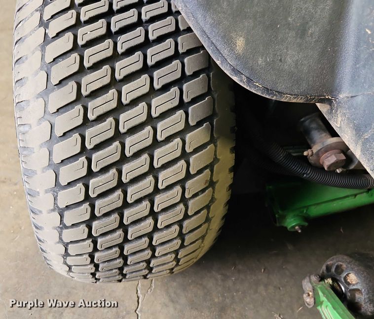 image for item EO4539 2017 John Deere 7400A rough fairway mower