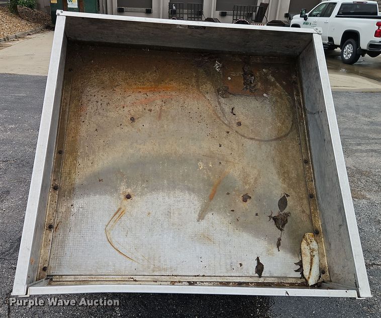 image for item EO4542 2013 Club Car Turf 2 Plus golf cart