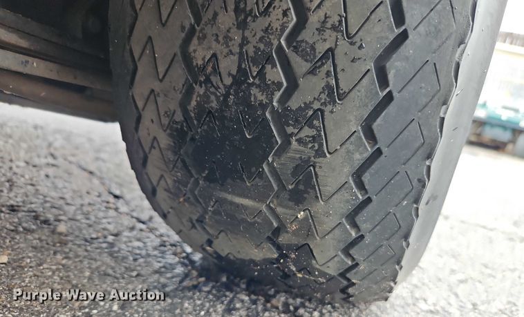 image for item EO4542 2013 Club Car Turf 2 Plus golf cart