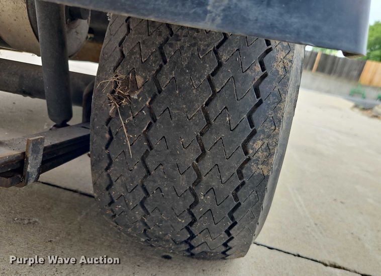 image for item EO4543 2012 Club Car Turf 2 Plus electric golf cart