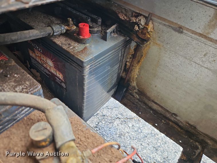 image for item EO4544 2013 Club Car Turf 2 Plus golf cart