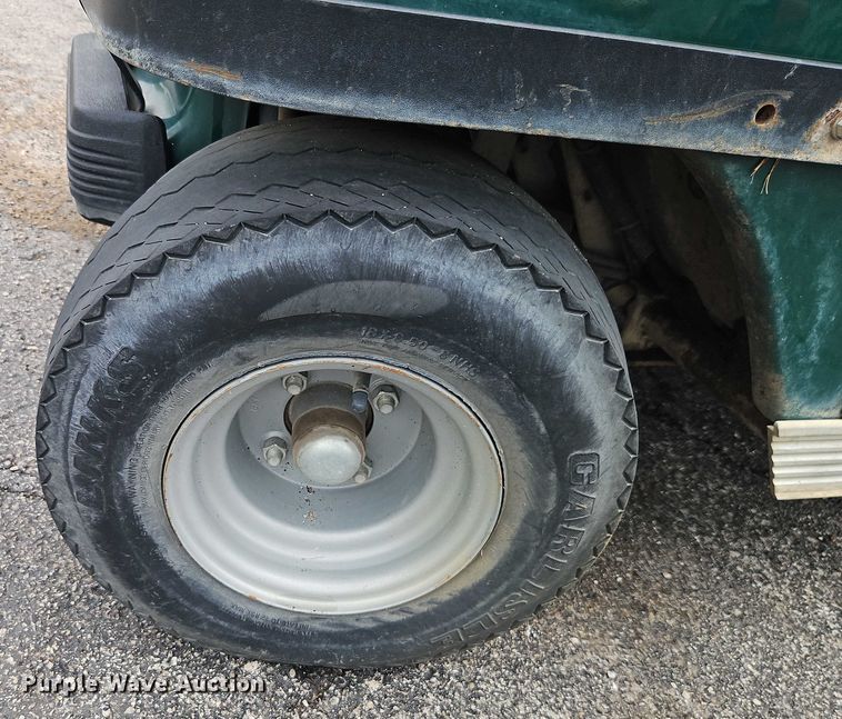 image for item EO4544 2013 Club Car Turf 2 Plus golf cart