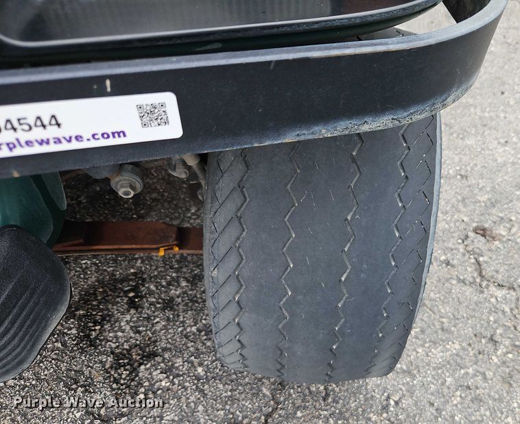 image for item EO4544 2013 Club Car Turf 2 Plus golf cart