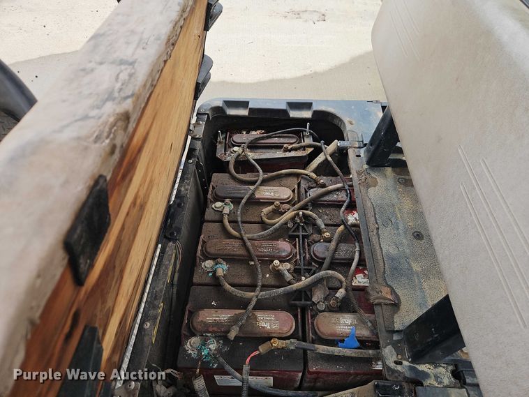 image for item EO4545 Cushman Hauler Pro golf cart